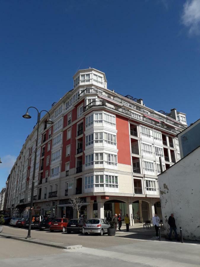 Appartement Atico céntrico con piscina comunitaria à Ribadeo Extérieur photo